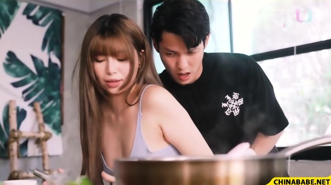xxx 대만 WTB-033 AV 친구의 아내는 아내 같다