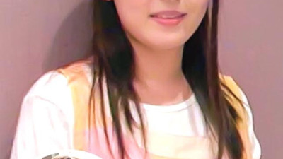 [유모] ORECS-004 A beautiful older sister nursery teacher // Mr. Nozomi (22 years old) & Mr. Hikari (19 years old) who seems to be quiet but is a beautiful girl
