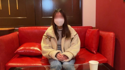 [노모] FC2-PPV-4616235 A 20-year-old junior college student with little experience. When he thrusts his cock into a pussy that hasn't been penetrated much, her face distorts in pain, but he continues to thrust into her like a masturbator.