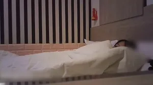 아르망디로 꼬신 20살 슬랜더 | 한국야동 고화질 스트리밍
