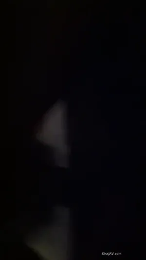 여자친구랑-한판 | 한국야동 고화질 스트리밍