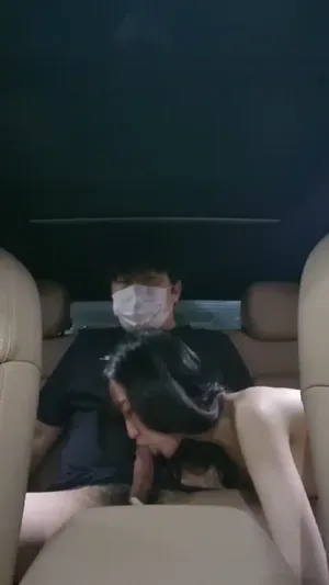 차안에서도 최선을 다하는 사랑스러운 여친님 | 한국야동 고화질 스트리밍