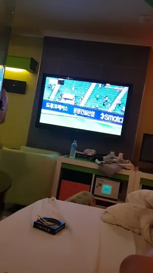 만남이 끝나고 카톡공유하는 조건녀 | 한국야동 고화질 스트리밍