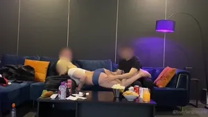 힙하게 술마시고 섹스하는 분당녀 | 한국야동 고화질 스트리밍