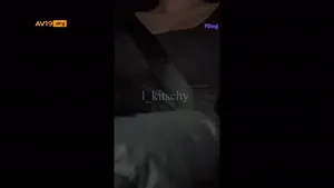 키치_11_일상 데이트, 상탈 드라이브 끝나고 차에서 펠라랑 핸드잡 했어요 | 한국야동 고화질 스트리밍