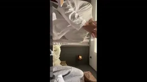 신작 ✨회색오프숄더 여친_인스타 라방으로 공개 | 한국야동 고화질 스트리밍