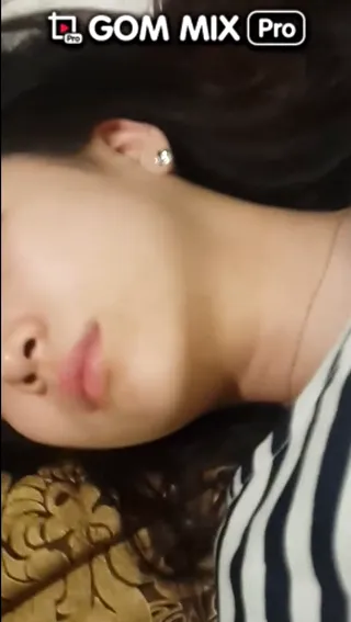 사거리 포차 알바녀 | 한국야동 고화질 스트리밍