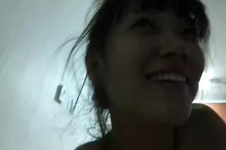 남친 반응이 재밌는 꾀죄죄녀 | 한국야동 고화질 스트리밍