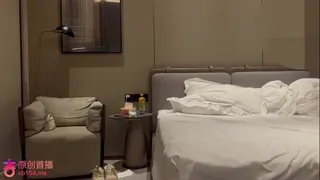 배우 서우 닮은 조건녀 | 한국야동 고화질 스트리밍