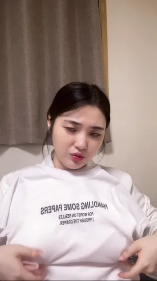 아프에서 인스타로 넘어가서 자위하는 하리하투 | 한국야동 고화질 스트리밍